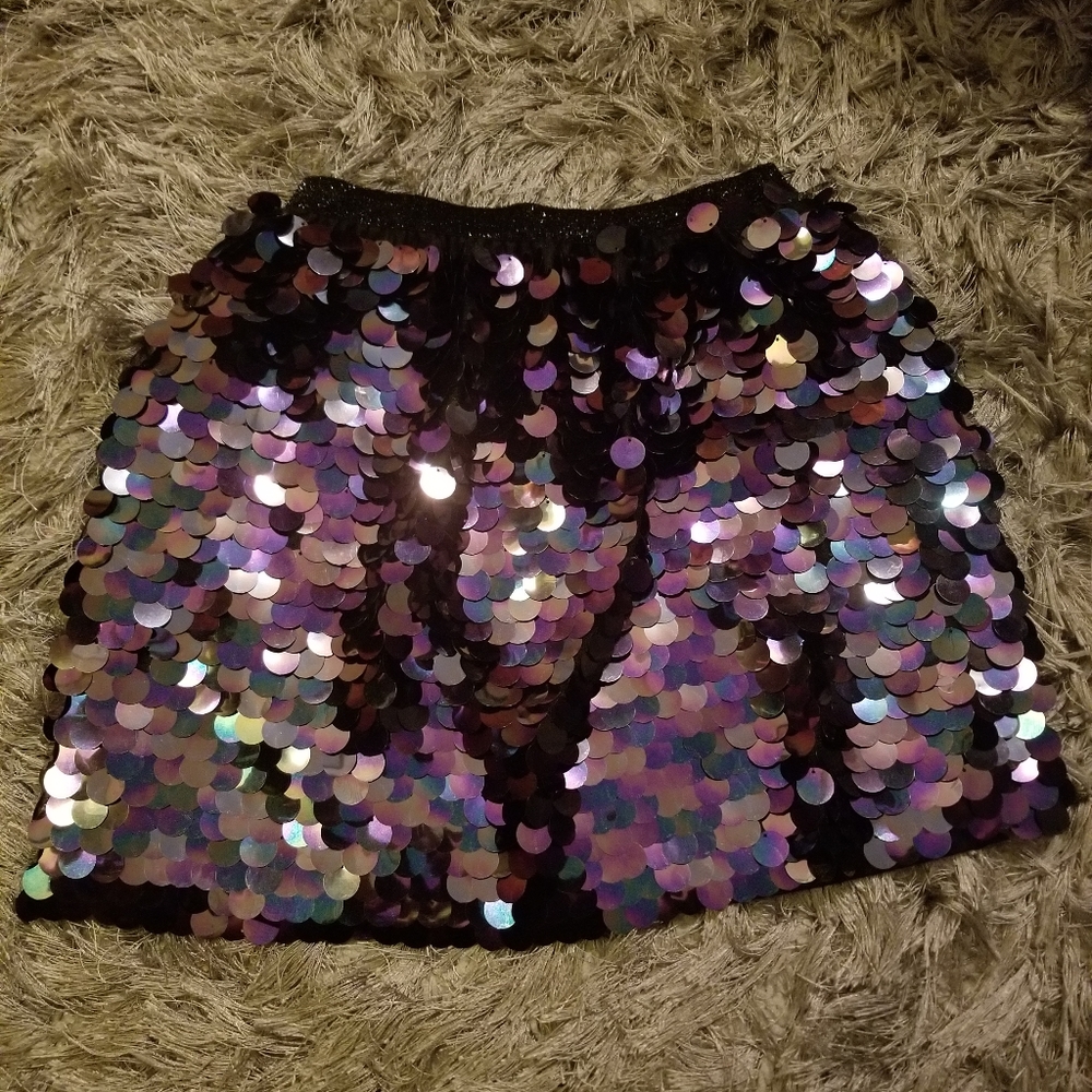 Girl's  sequins skirt